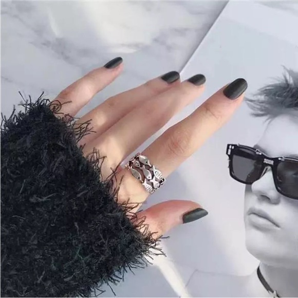 Fish Design Ring Adjustable - Picture 7 of 15